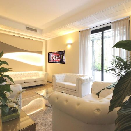 Hotel Arabel Riccione Esterno foto