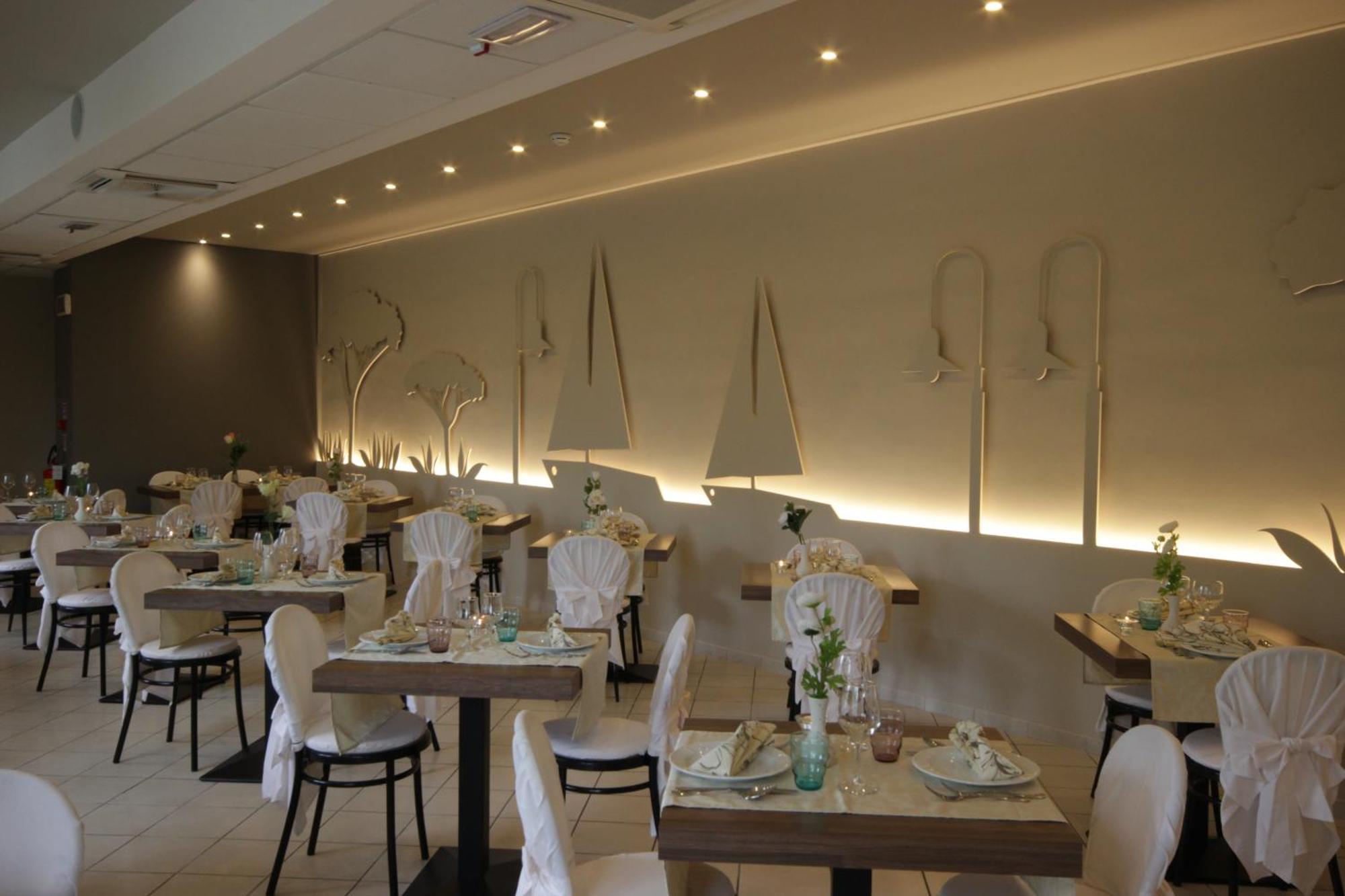 Hotel Arabel Riccione Esterno foto